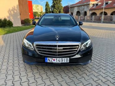 Mercedes Benz E220